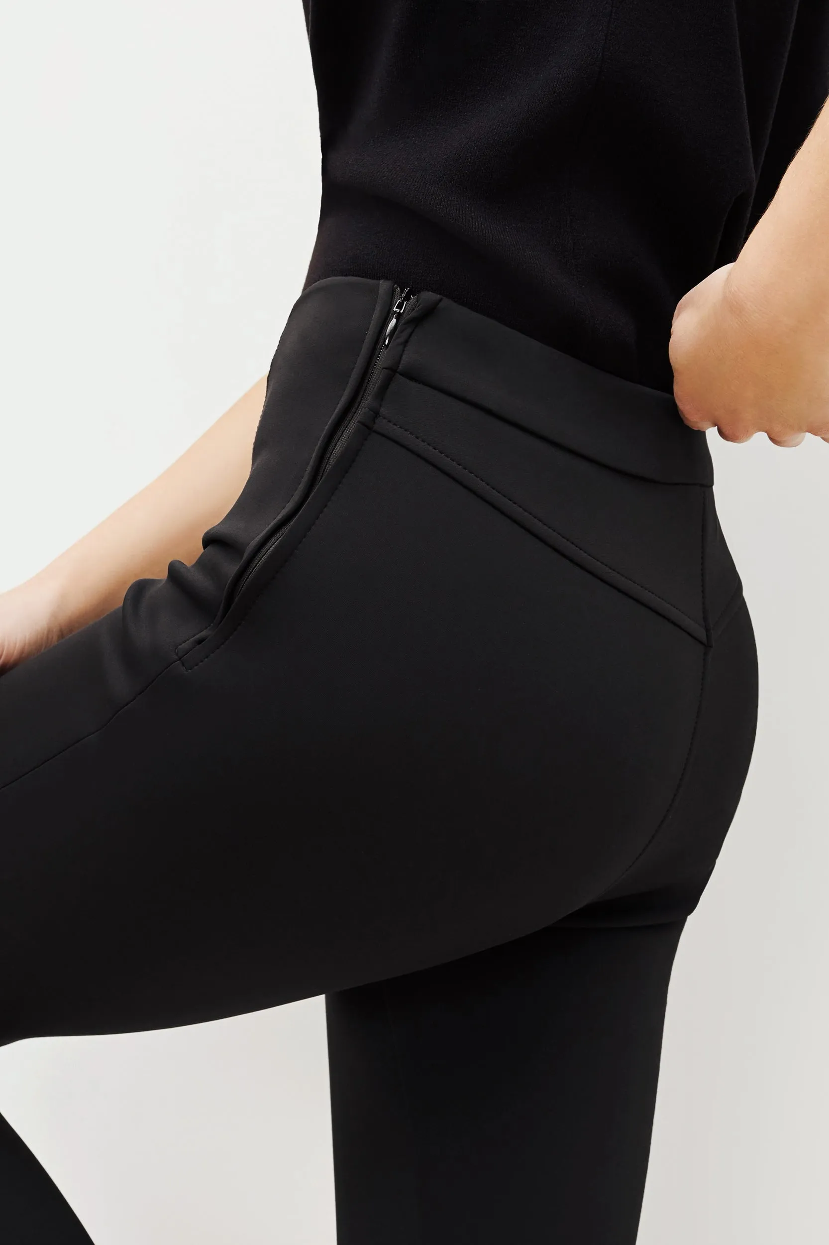 Shaw Pant - Scuba :: Black